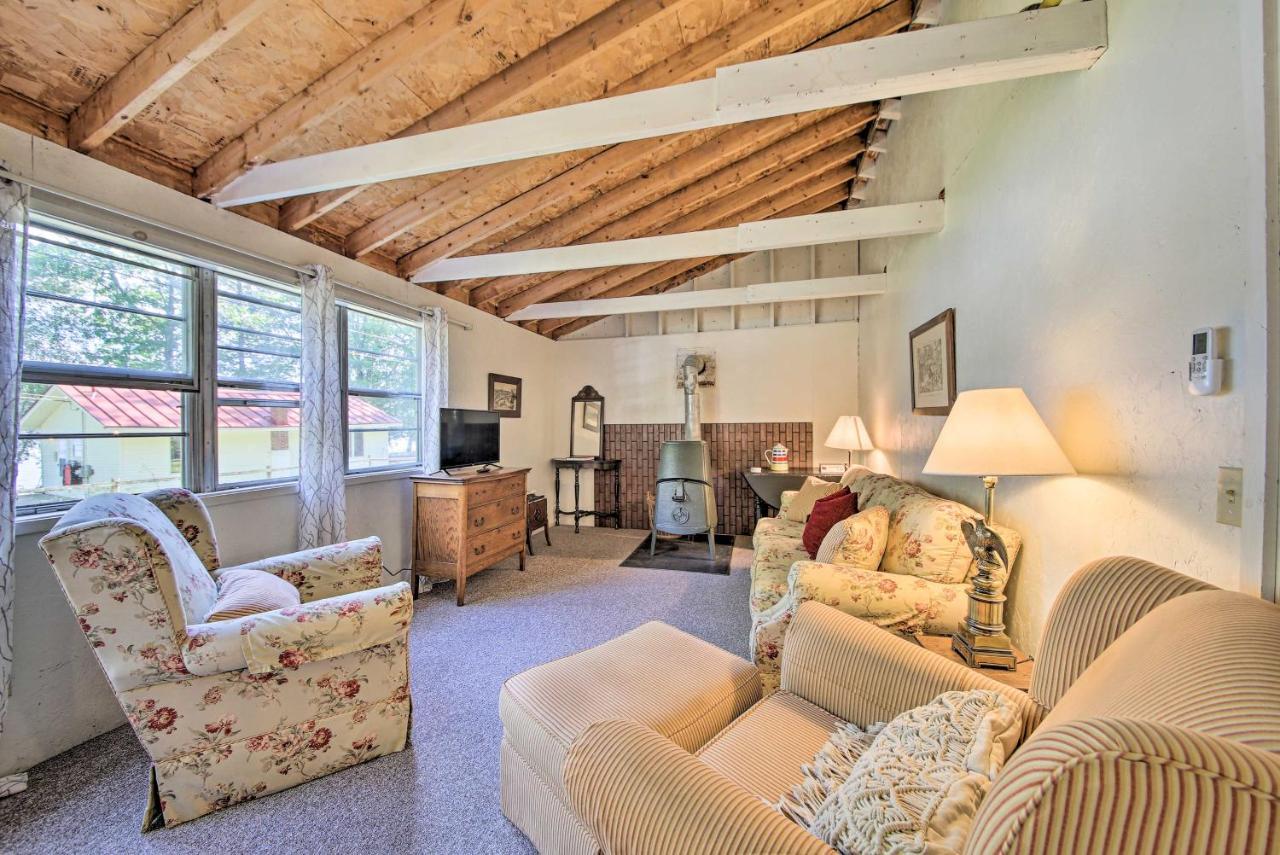 Rustic Retreat Across From Lake Family Friendly! Union Exterior photo