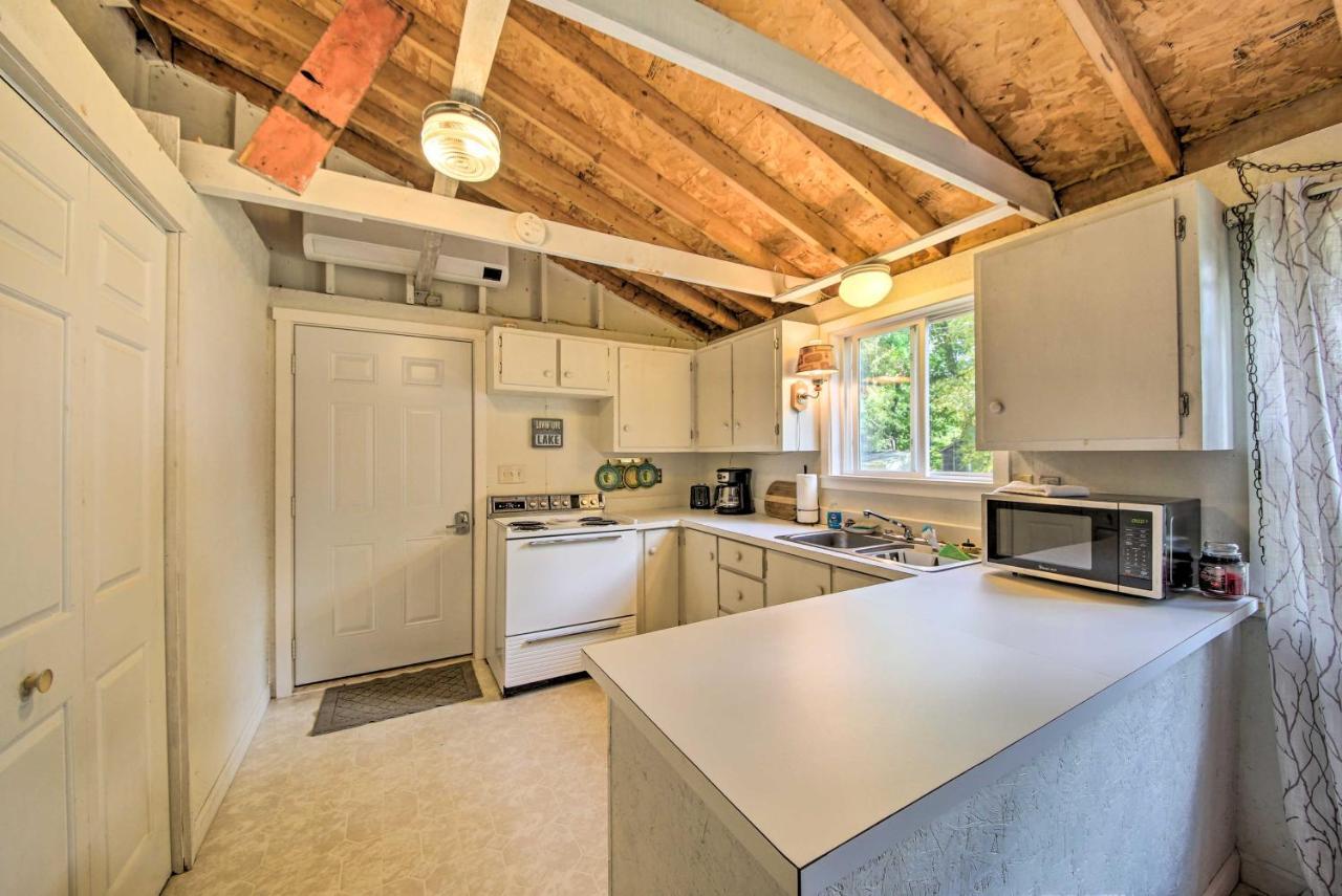 Rustic Retreat Across From Lake Family Friendly! Union Exterior photo